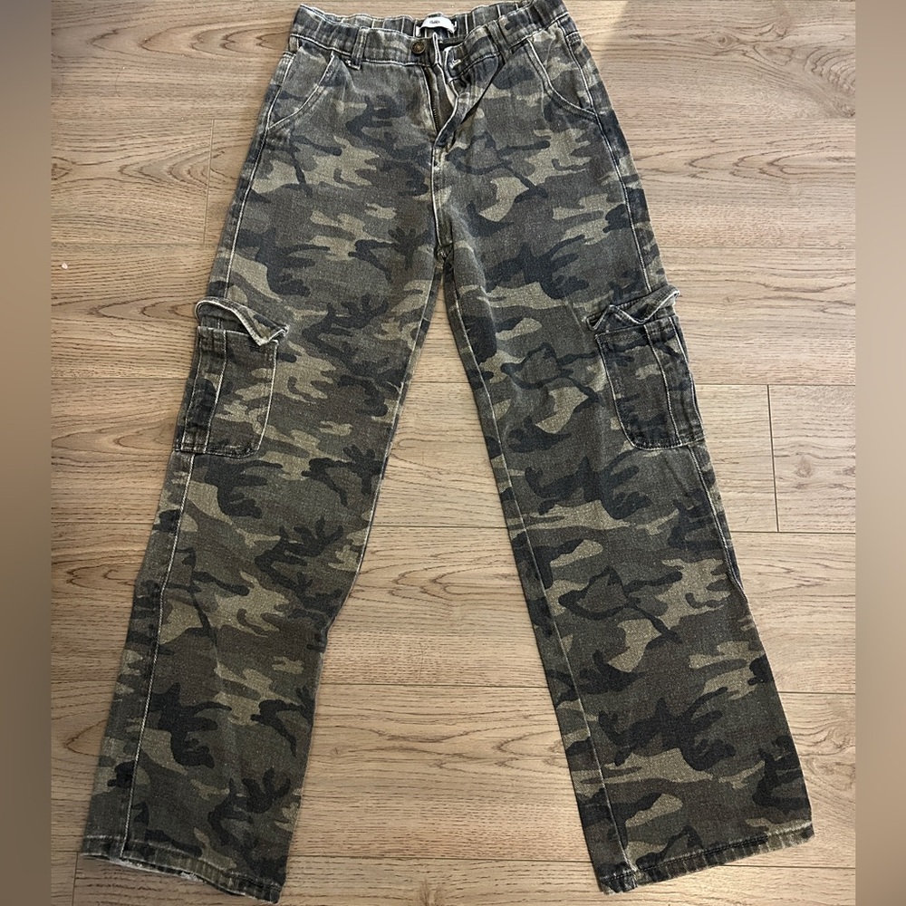 Camouflage Cargo Jeans
